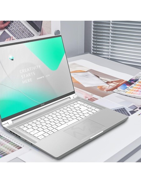 GIGABYTE AERO 16 OLED – 16″ 4K UHD+ OLED – Intel Core i7-13700H – NVIDIA RTX 4060 – 16GB 1TB SSD